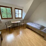 Aparthotel Julianin Dvor 3*
