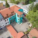 公寓式酒店 Julianin Dvor