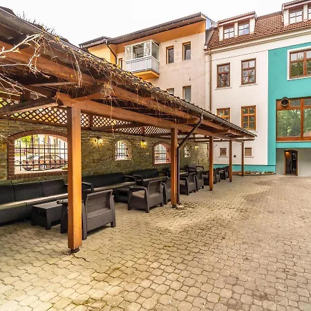 מלון דירות Julianin Dvor *