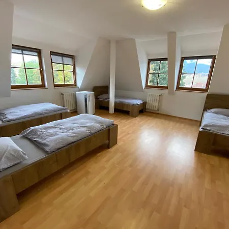 Julianin Dvor 3* Vrútky