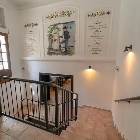 מלון דירות Julianin Dvor Vrútky