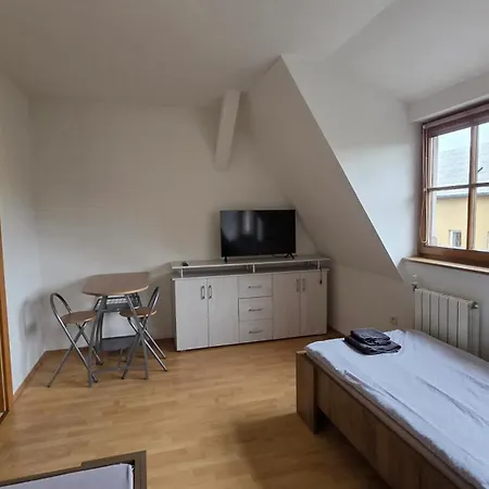 Aparthotel Julianin Dvor Vrutky