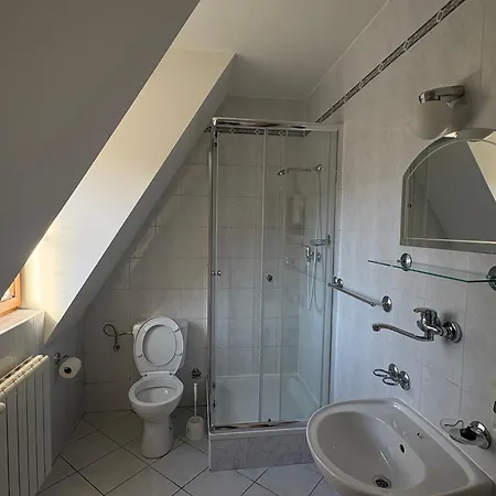 Julianin Dvor Aparthotel 3*