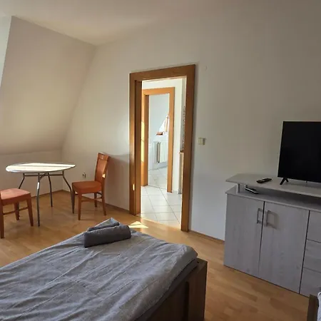 Apart-hotel Julianin Dvor 3*